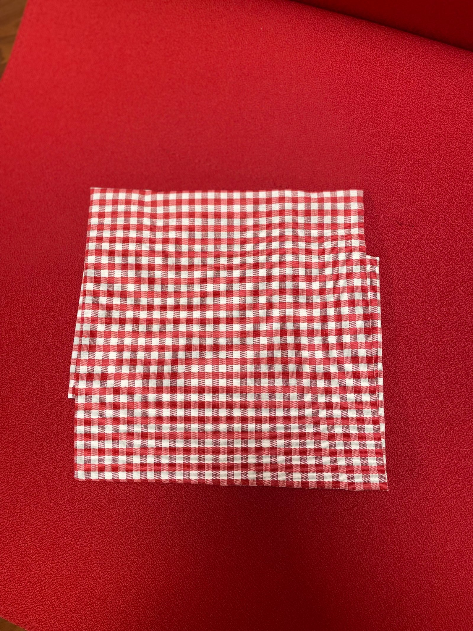 Serviette vichy petits carreaux